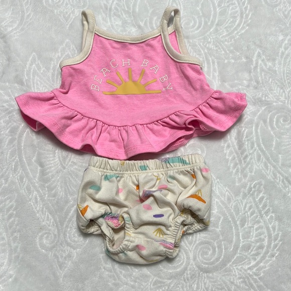 Infant newborn two piece set. - Picture 1 of 1